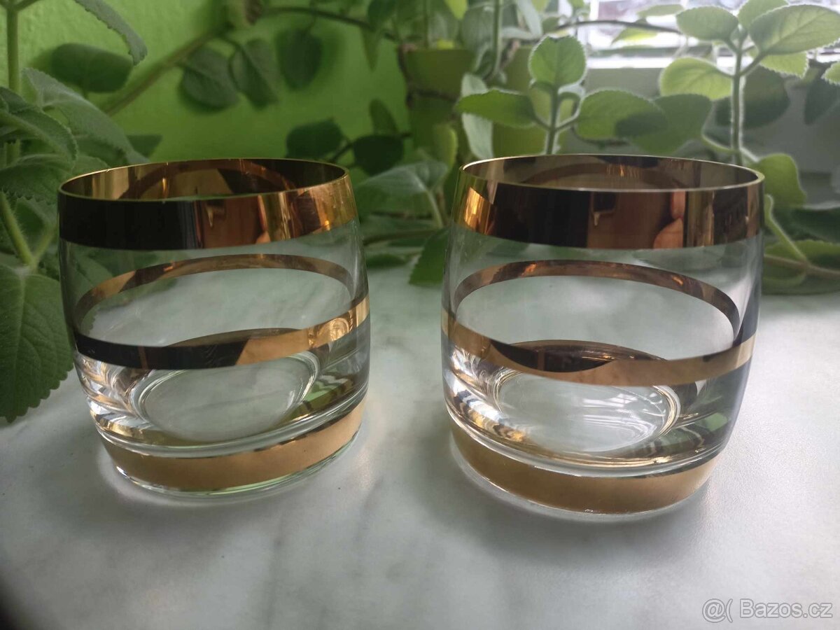 Staré sklo- karfa, misky, sklenice... - 15