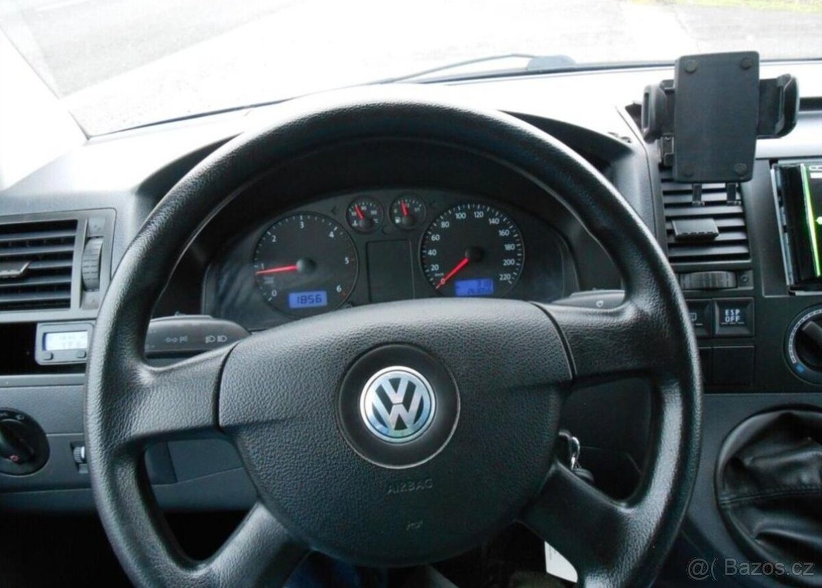 Volkswagen Multivan 1,9 TDI 92 kW 7Míst.Serviska nafta - 15