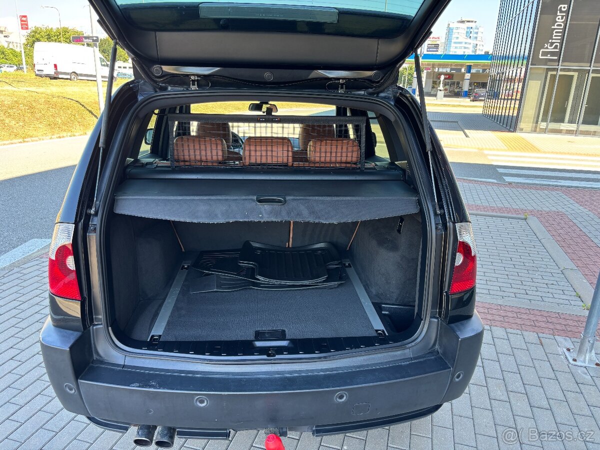 BMW X3 2.5i 141kW manuál - 15