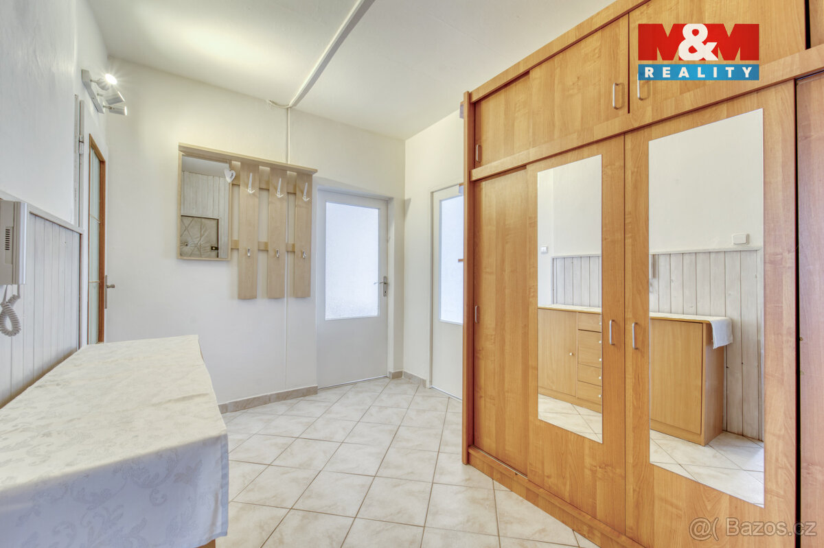 Pronájem bytu 3+1, 77 m², Plzeň, ul. Heyrovského - 15