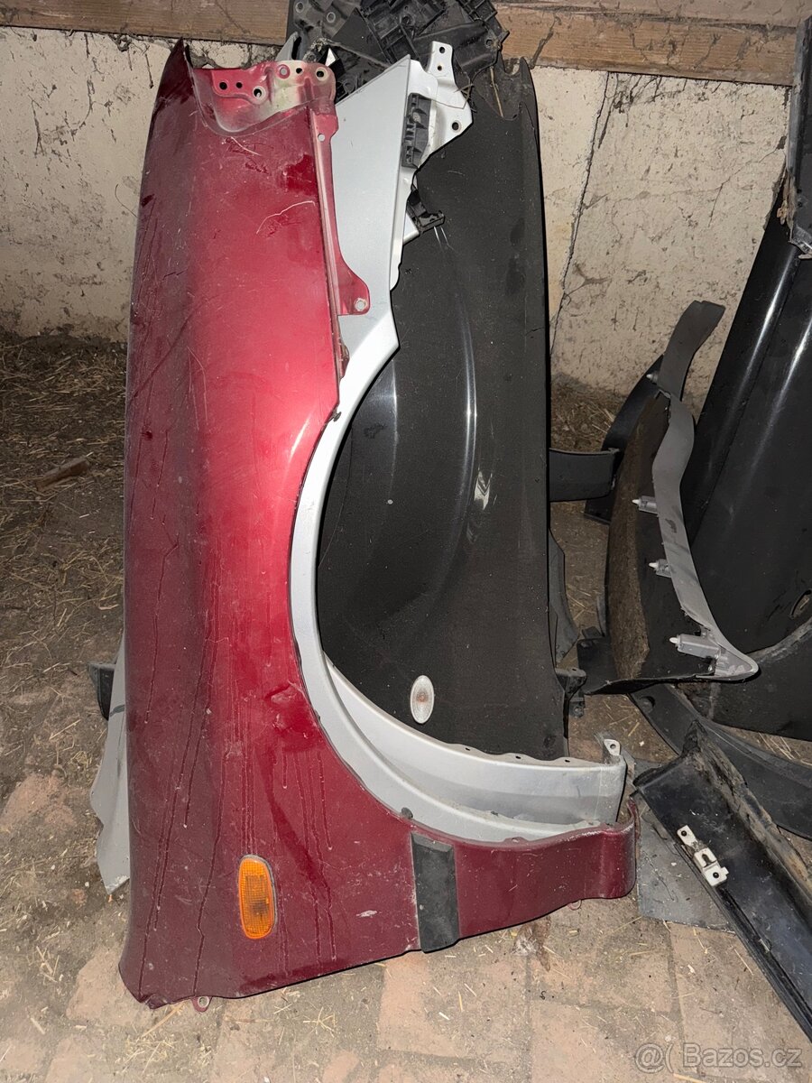 Subaru blatníky - 15