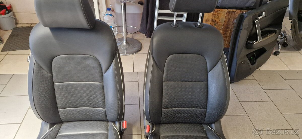 Kia sportage GT IV 2018 kožený interiér - 15