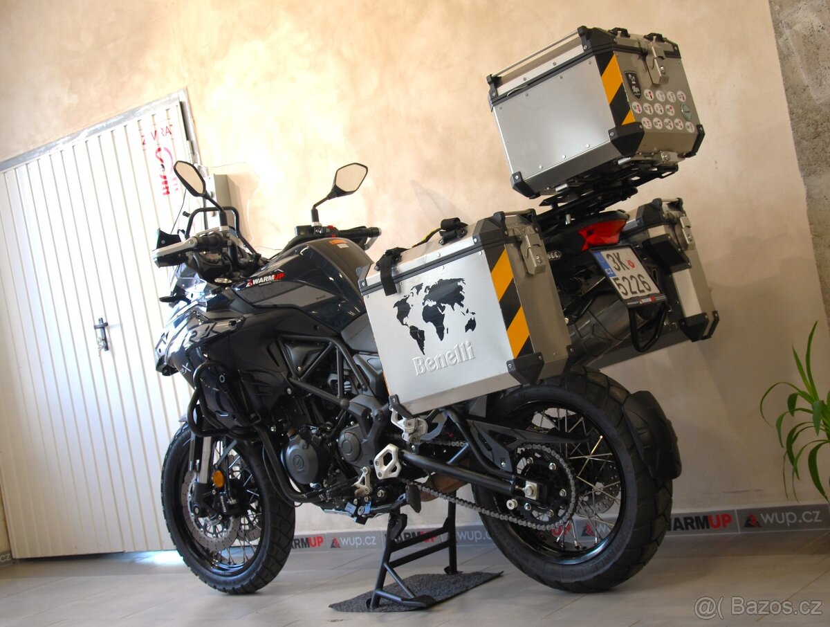 Benelli TRK 502 X - VÝPRODEJ,hezký stav,původ ČR,po 2. maj. - 15