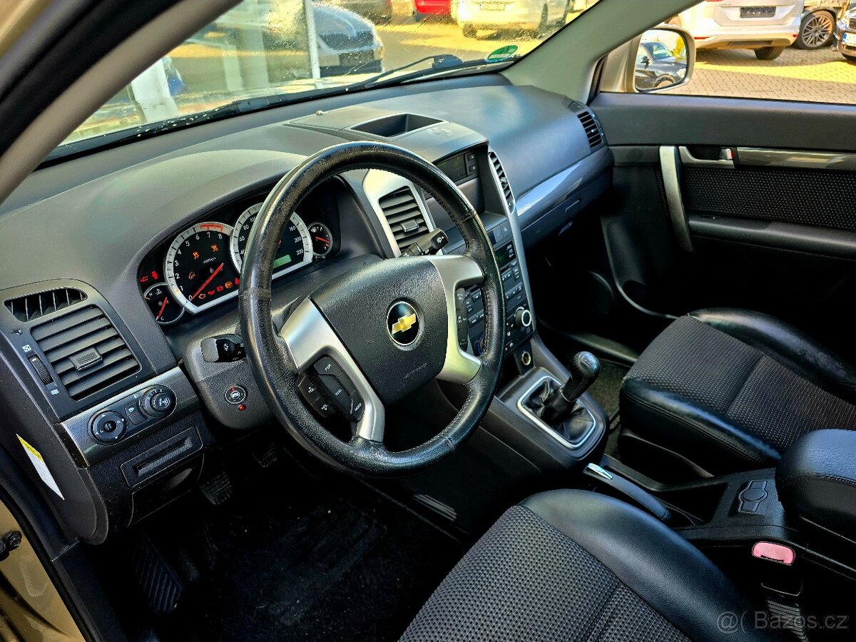 Chevrolet Captiva, 2,4i 136k LPG 7míst novSTK - 15