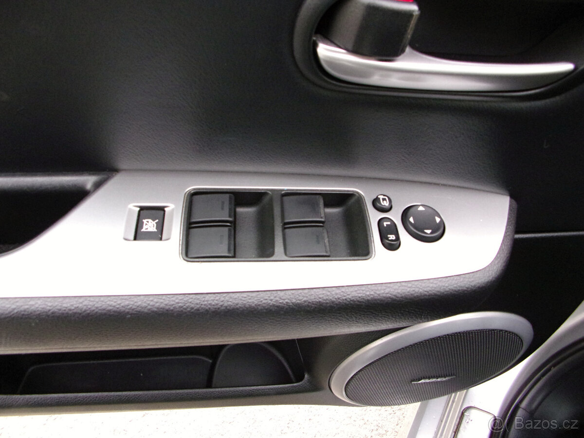 Mazda 6 Dynamic sport 2.5i 16V ,xenony,kůže,BOSE,TOP - 15