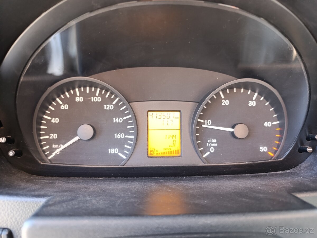 Mercedes Sprinter 315 CDI odťahový špeciál - 15