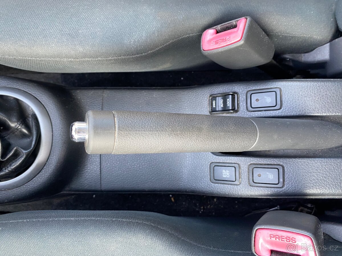 SUZUKI SX4 1.9 88KW 4WD 2007 ZACHOVALÁ - 15