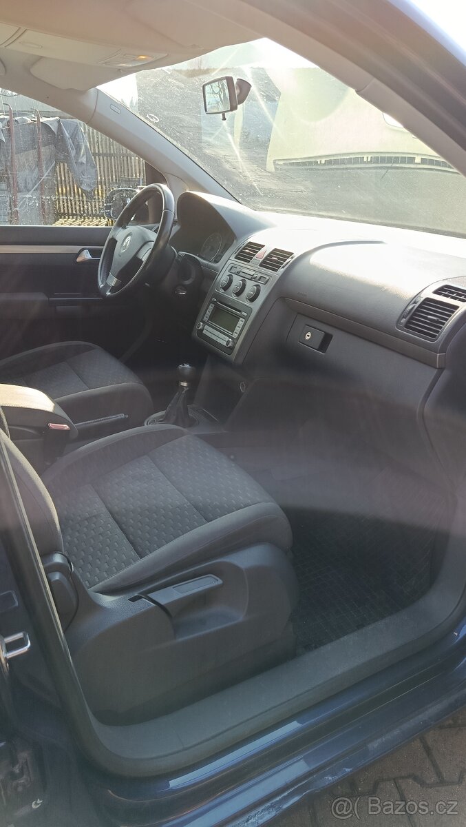 Volkswagen Touran 1.9 TDI - 15