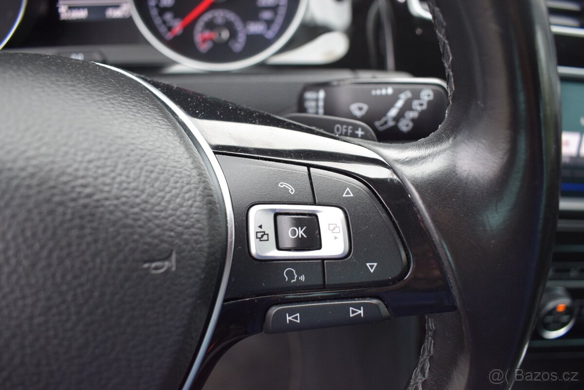 Volkswagen Golf 2,0 TDI AUTOMAT 1.MAJ,NOVÉ ČR,SUPER STAV - 15