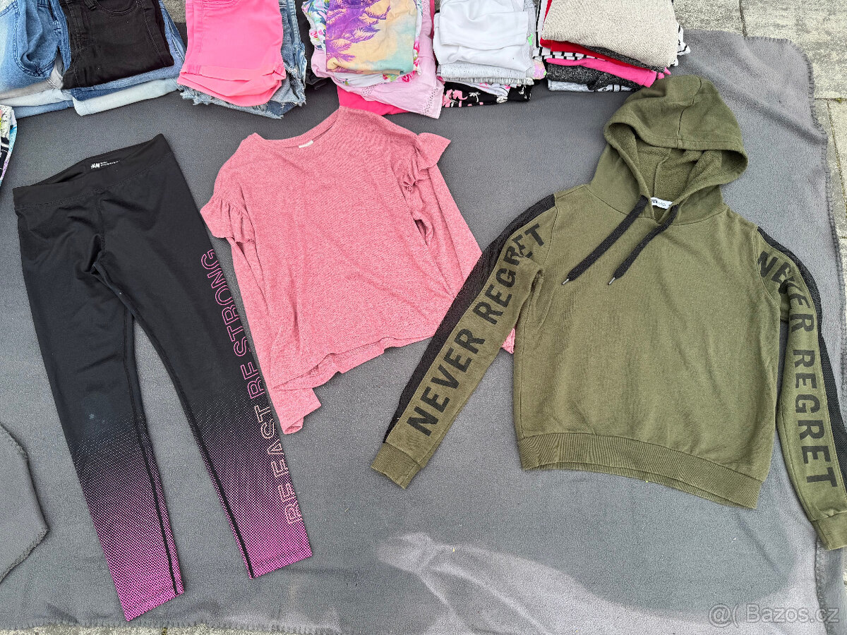 Dívčí oblečení vel. 142-158, větší množství - 15