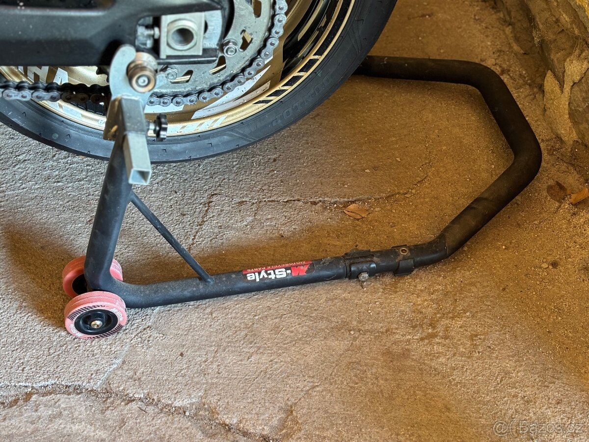 Yamaha FZ8 N - Původ ČR - 15