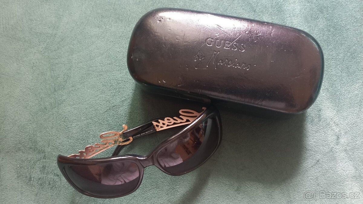 Oblečení, obuv, kabelky, brýle,zástěry atd - 15