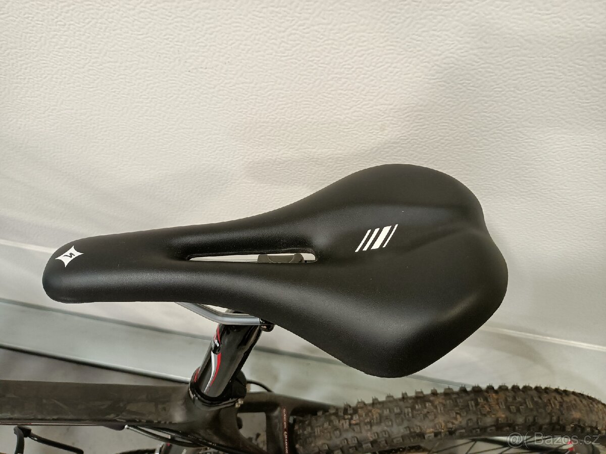 Horské kolo Author Revolt carbon - 15