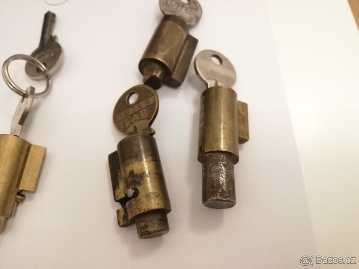 Zámek řízení sedla FAB Jawa ČZ kývačka pionýr 125 175 250 - 15