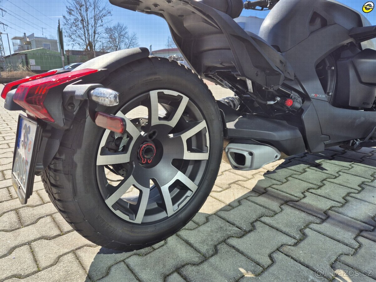 CAN-AM Ryker rally Edition 900 - 15