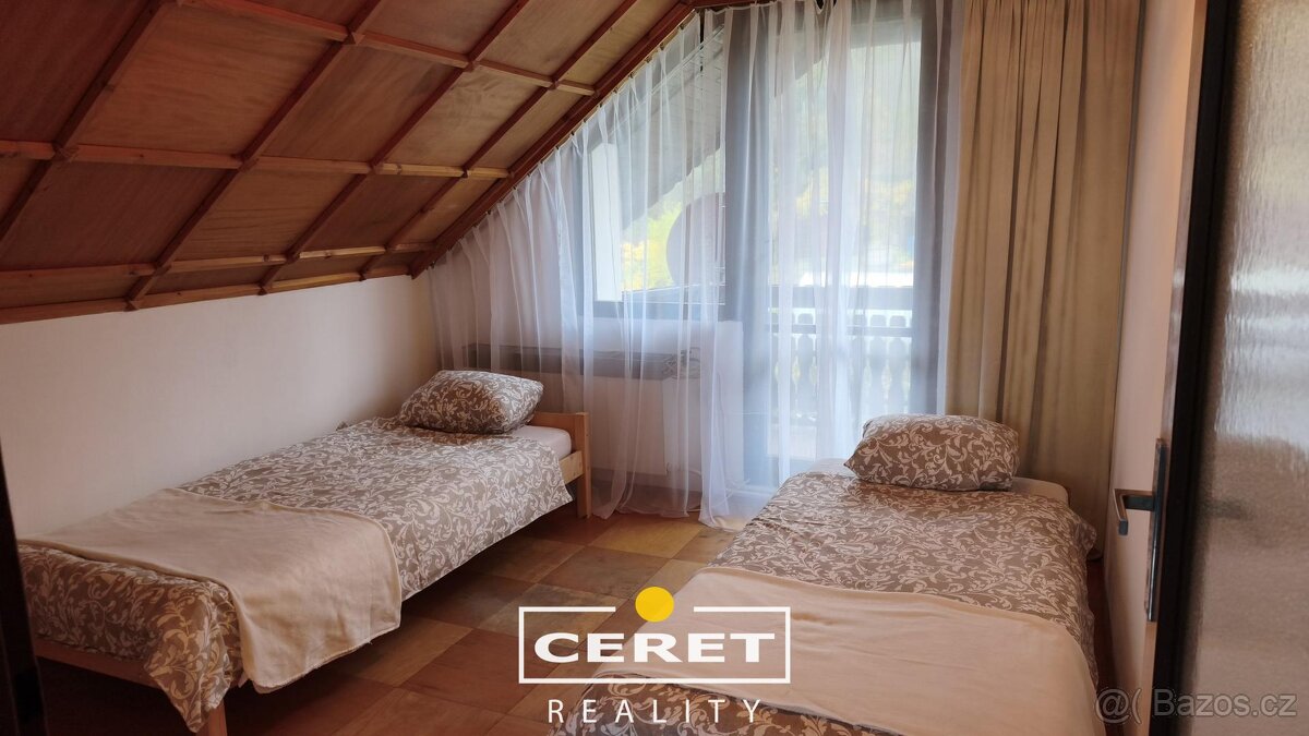 Dvougenerační dům v Žatci ve VIP lokalitě - 15