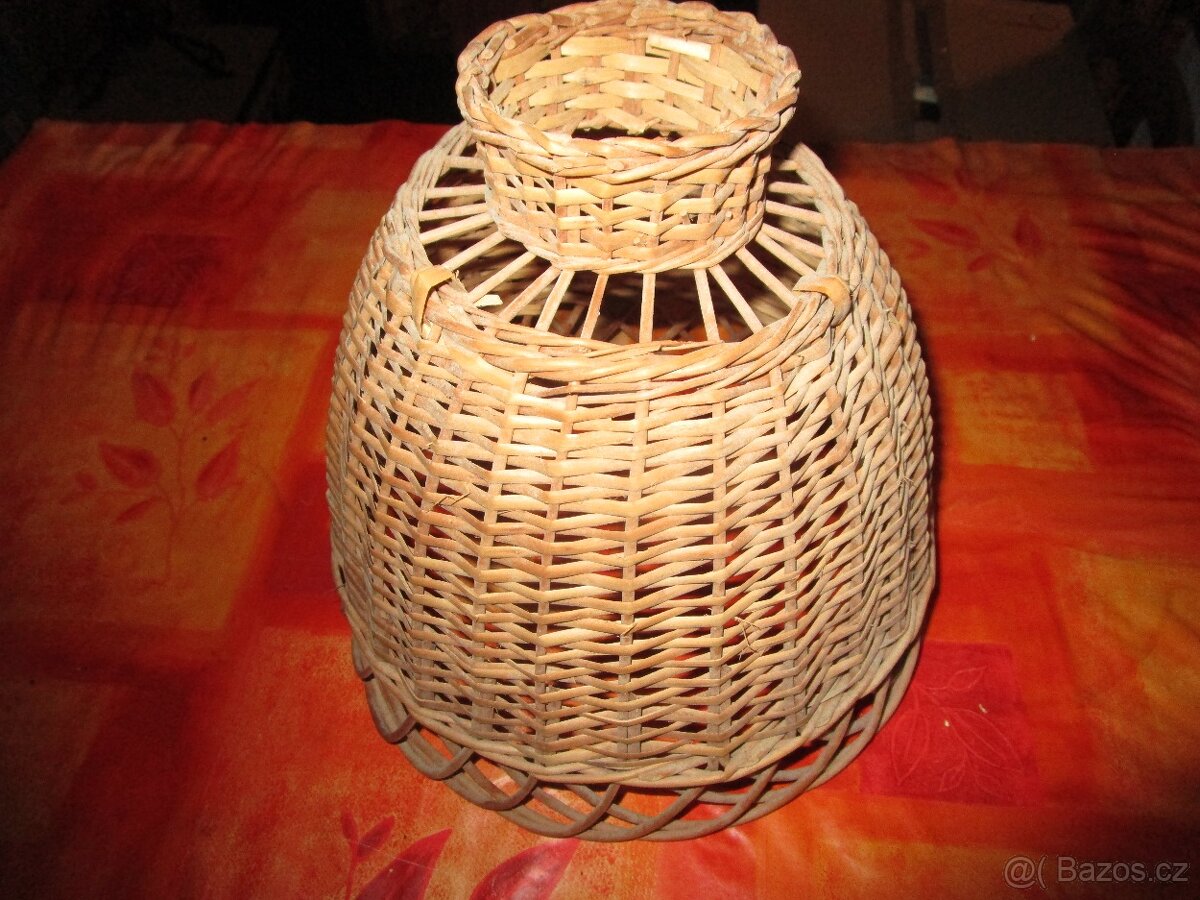 Lustry, lampičky, stínidla - 15