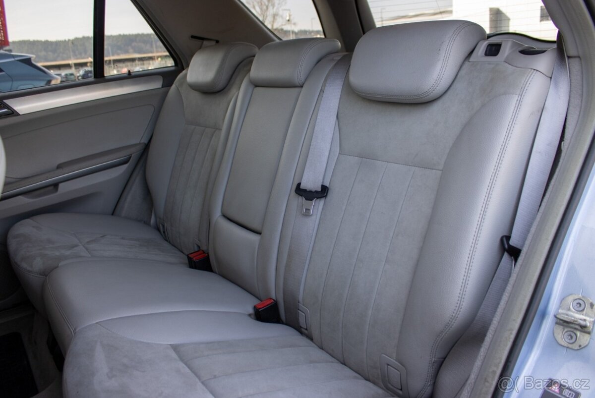 Mercedes Benz ML 320 CDI 4MATIC, 165kW, A7 - 15