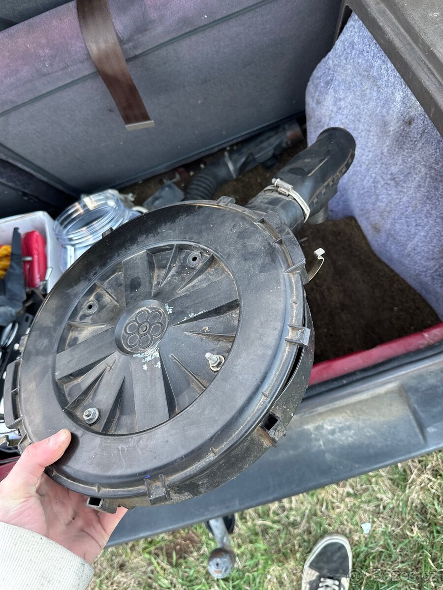 Škoda favorit díly - 15