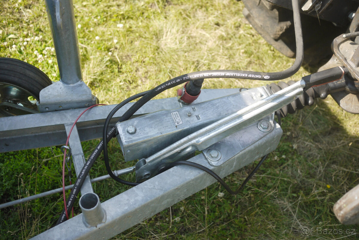 Prodám traktorový vlek Dýnek 1,8 t STK do 2029(cena bez DPH) - 15