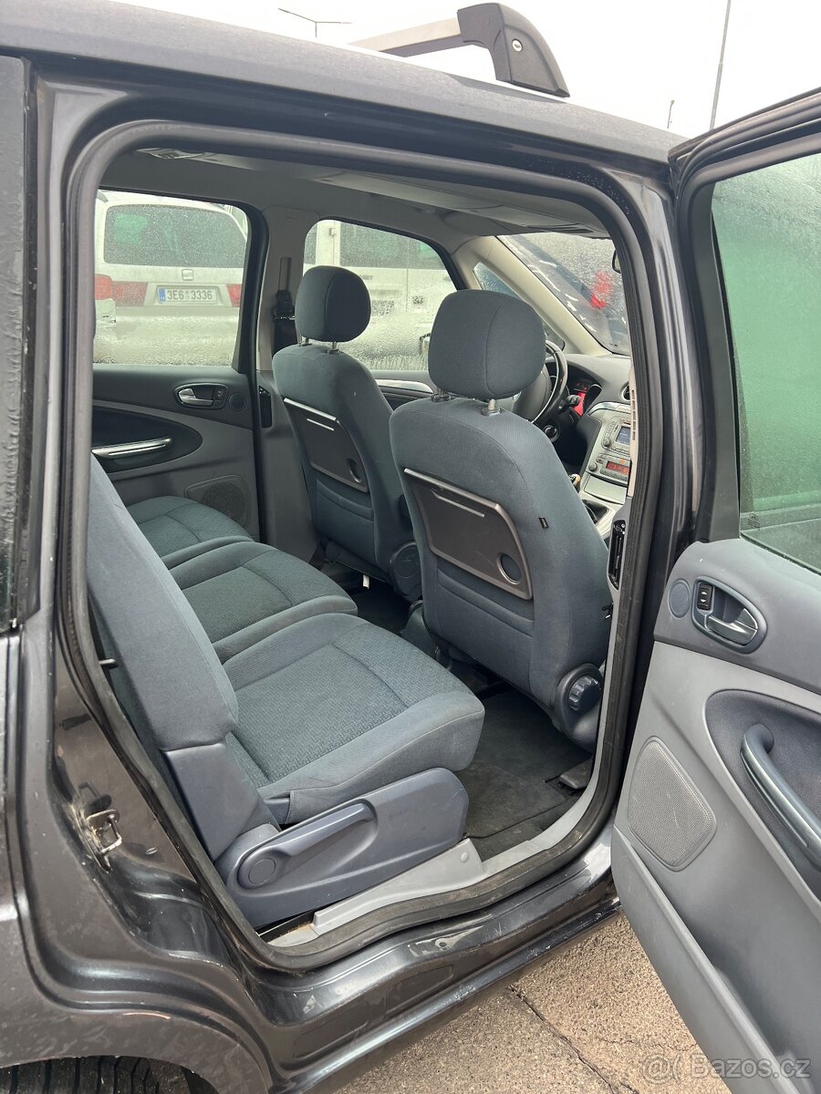 Ford Galaxy 1,8TDC 7 míst - 15