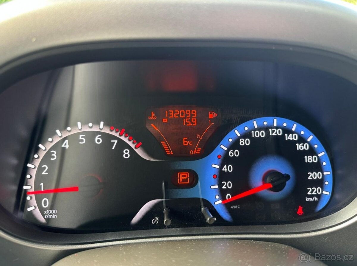 Prodáme Nissan Cube 1.6 16v 81kw Automat - 15