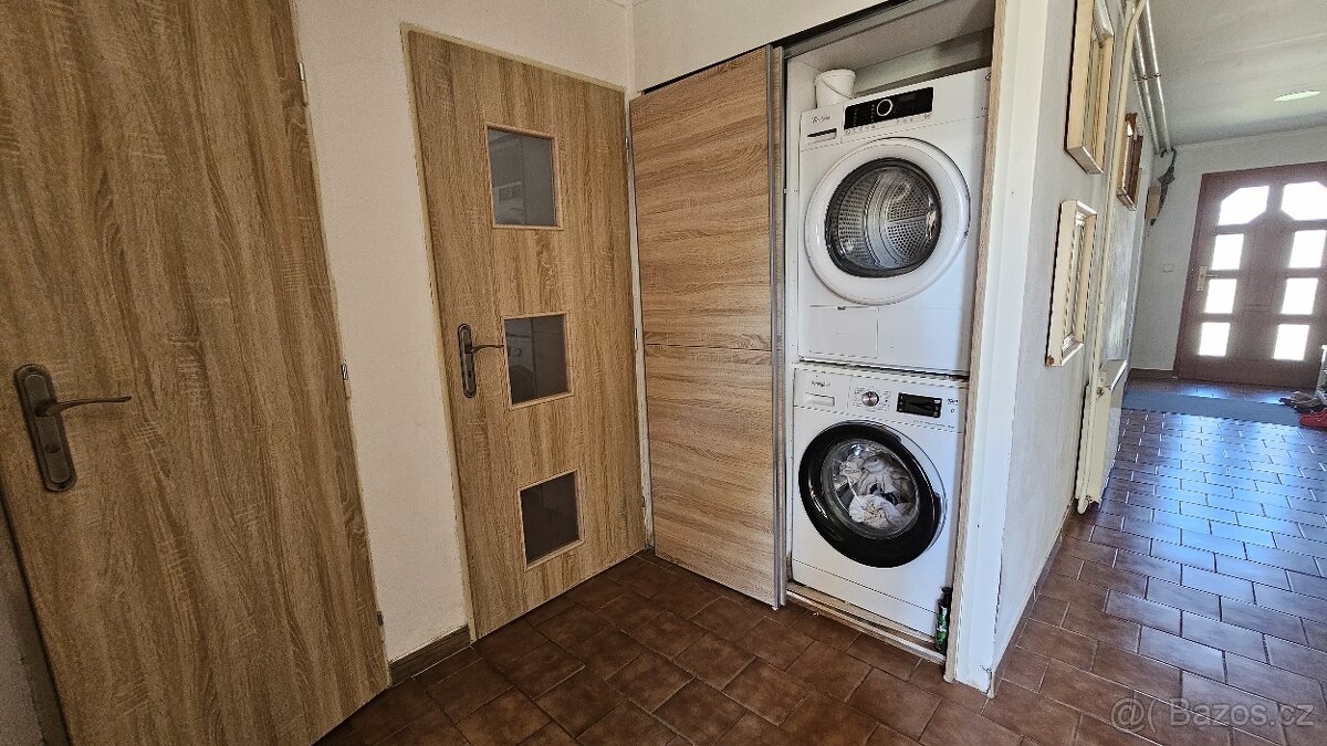 SLEVA RD 5+1 + 2kk na pozemku 1.230m2 Brno-venkov, dvojgaráž - 15