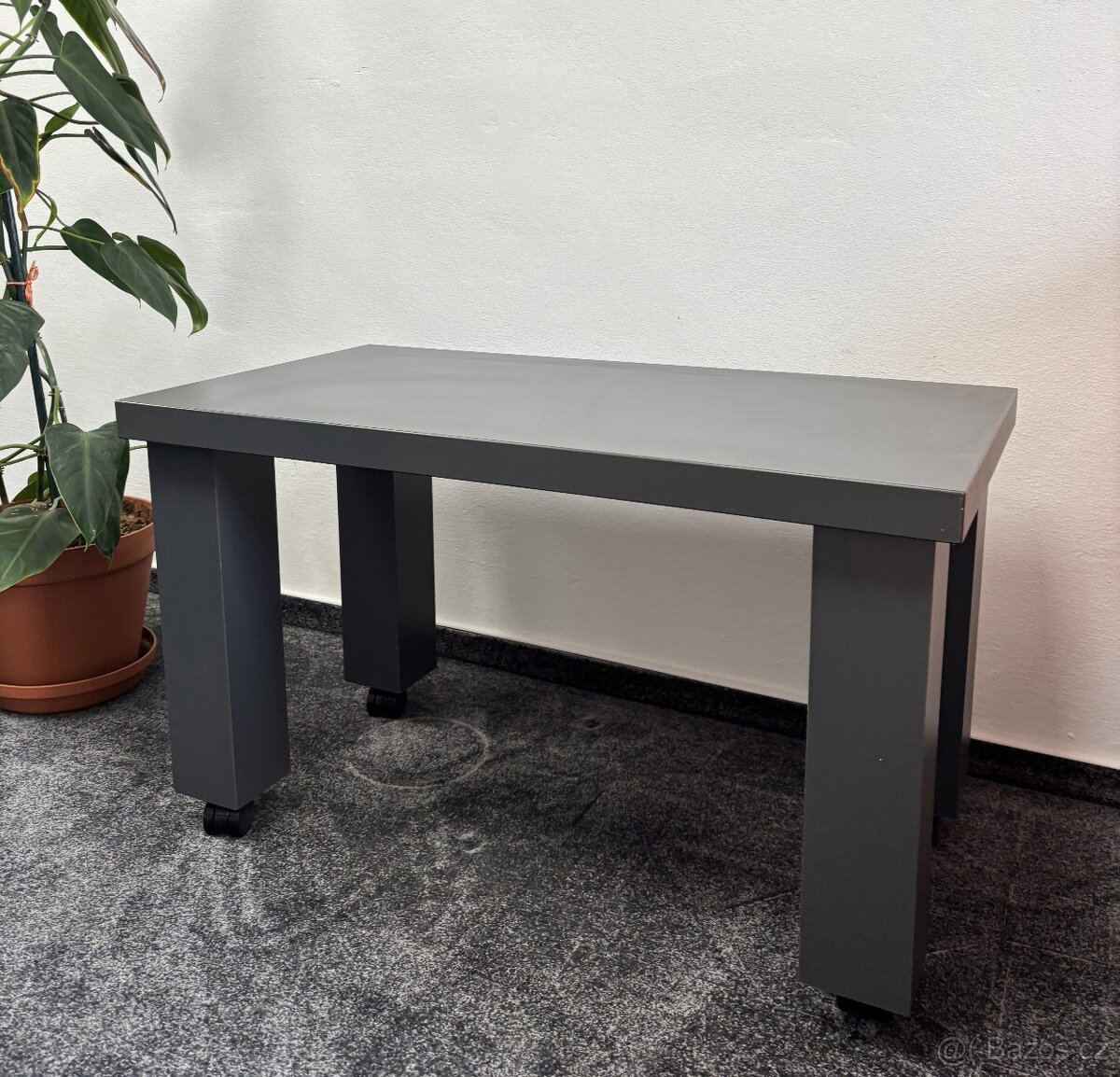 Prodáme kompletní vybavení kanceláře – špičková kvalita - 15