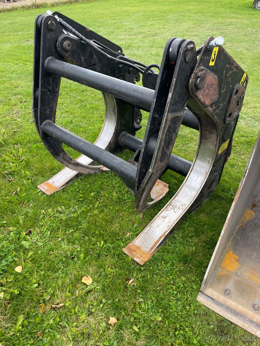 Čelní kolový nakladač Volvo L45H 9 808 mth 10 500 kg - 15