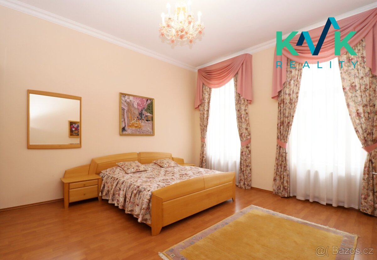 Lukrativní bydlení v Zahradní ulici v Karlových Varech - 15