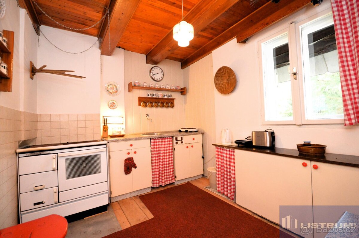 Chalupa v obci Krásná - 15