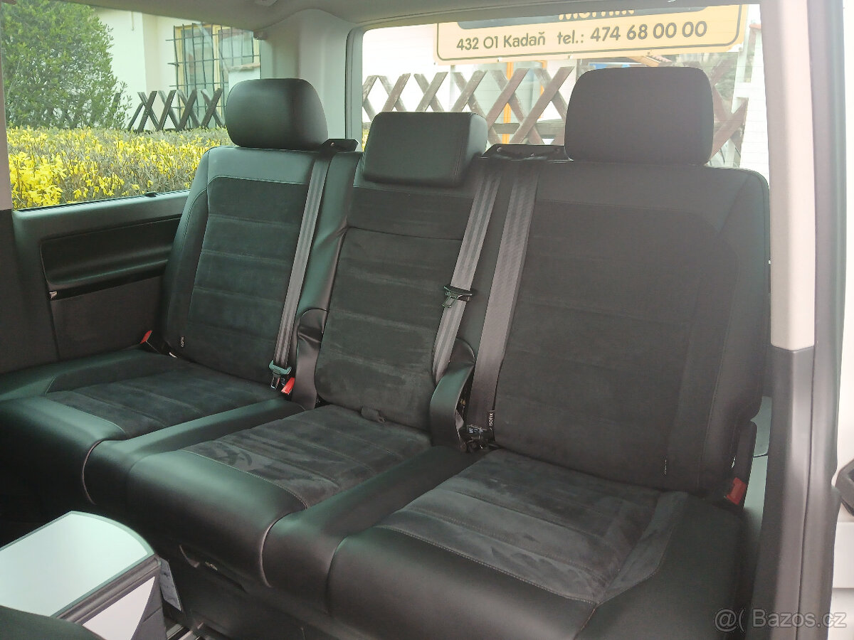 Volkswagen Multivan 2.0 TDi Higline 7 míst - 15