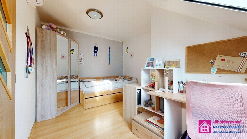 Prodej bytu 4+kk, 104 m², Hájová, Břeclav - Poštorná - 15