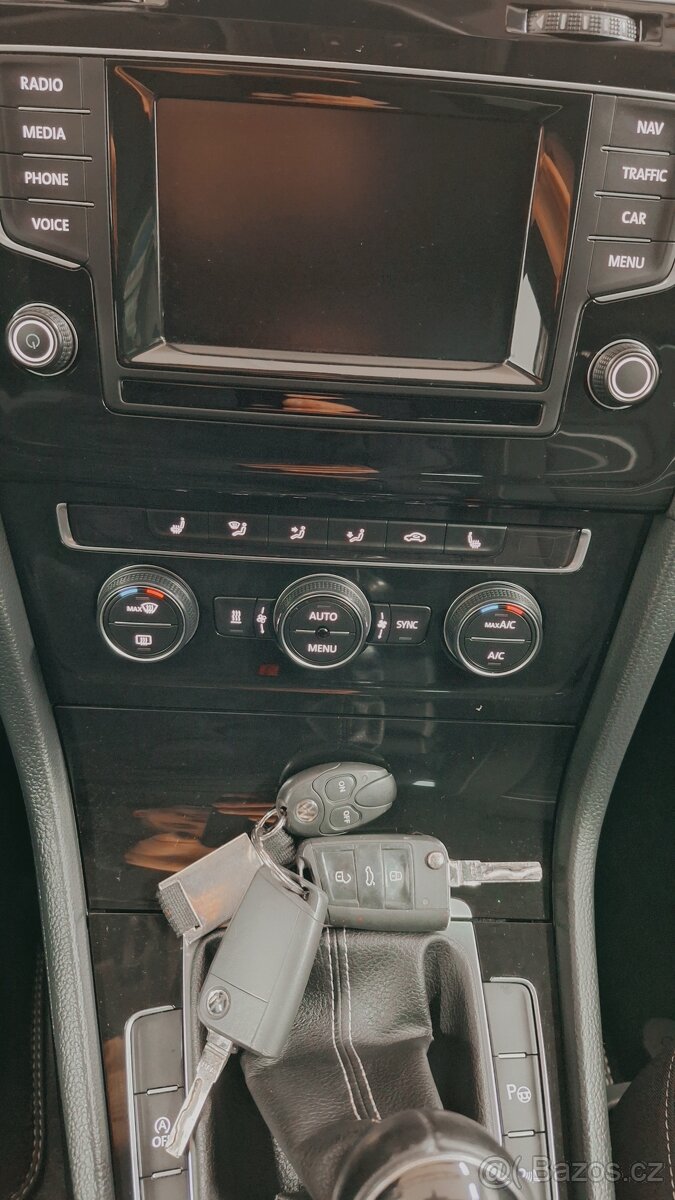 Volkswagen Golf 7 CUP 1.2TSi.81kW,2015,170000KM,WEBASTO - 15