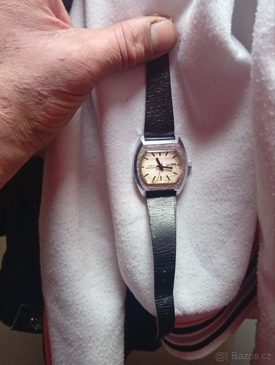 Mechanické hodinky RUHLA - 15