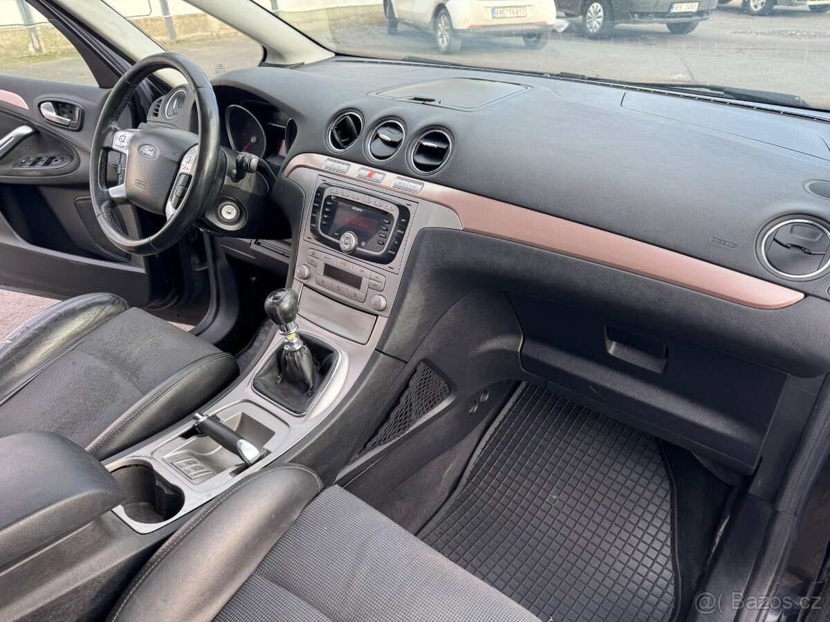 Ford S-MAX 1.8 TDCi MODEL 2008 MOŽNO NA SPLÁTKY - 15