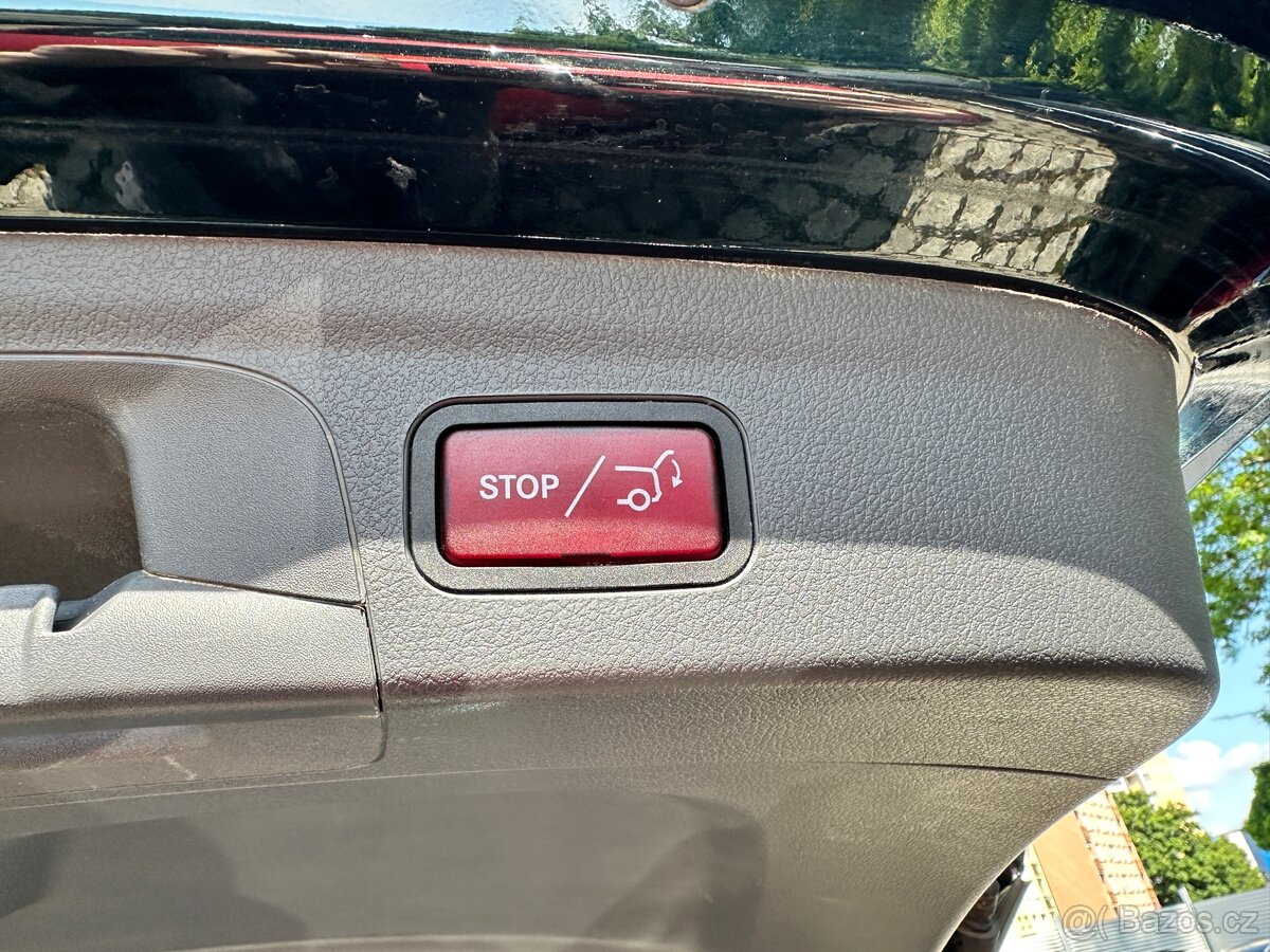 Mercedes GLE-350d 4-Matic AMG CZ Premium +, DPH Emerald - 15