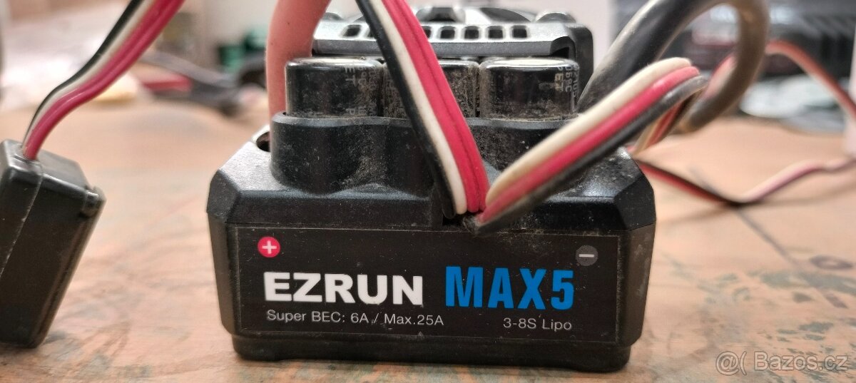 Hobbywing max 5 Top cena 10x použitý - 15