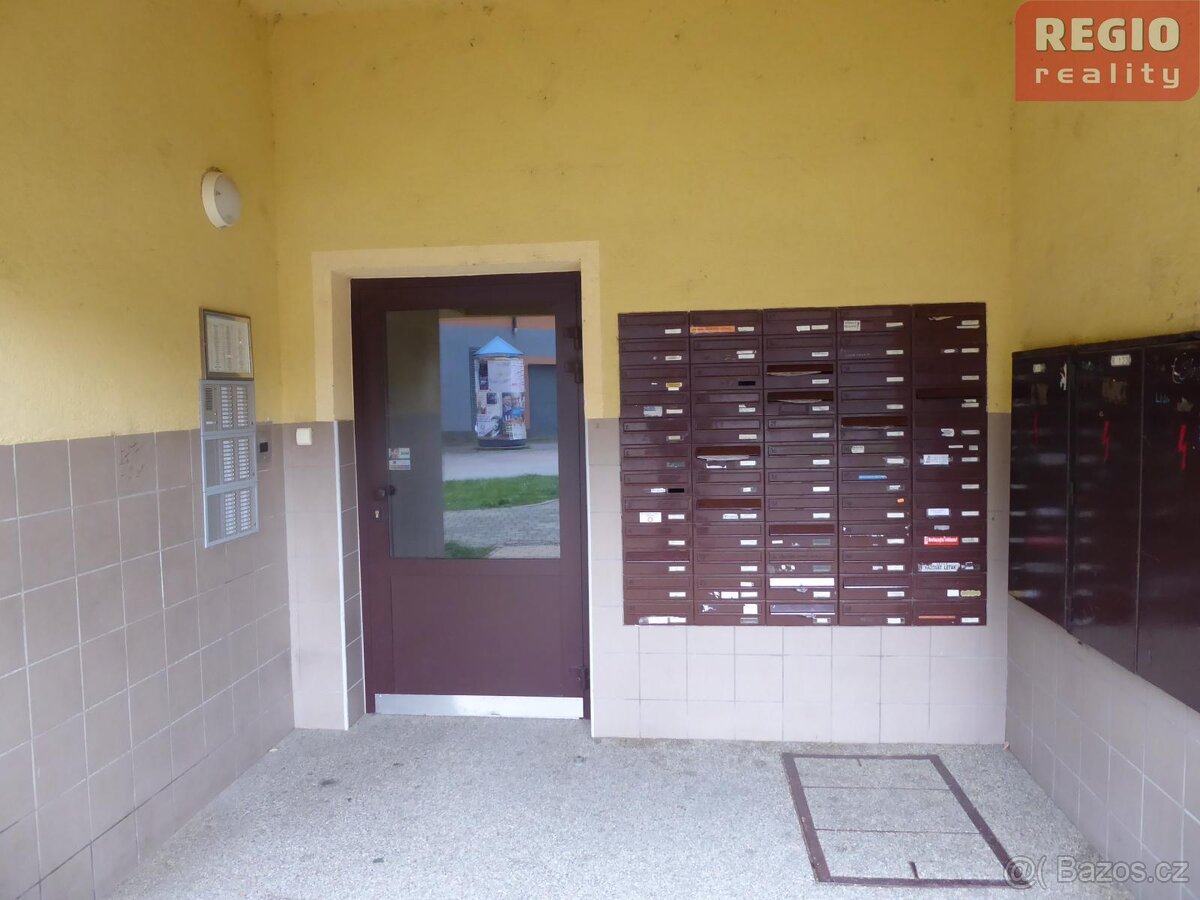 REZERVOVÁNO - Pronájem bytu 1+kk, Frýdek, ul. Novodvorská - 15