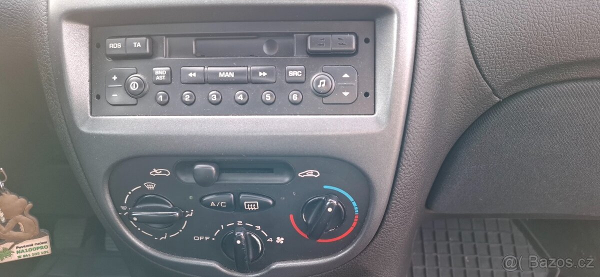 Peugeot 206 1.4HDi / ČR1 / KLIMA / NOVÁ STK 3/2028 - 15