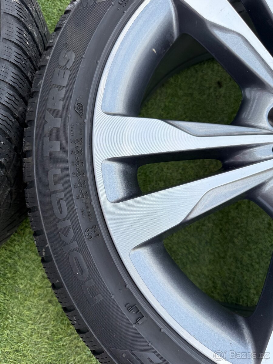 Mercedes W205 C-CLASS - ORIGINÁLNÍ SADA - 15