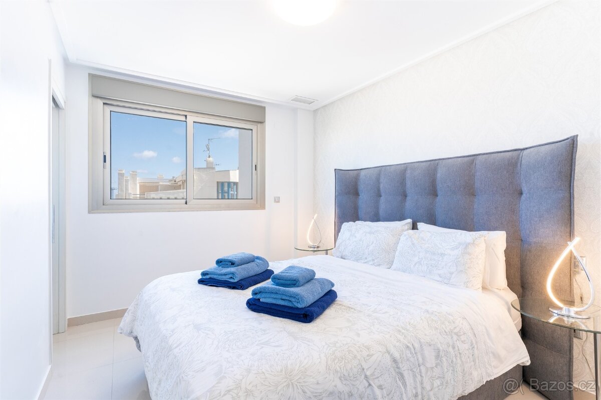 Prodej bytu 3+1 60 m² Alicante, Španělsko - 15