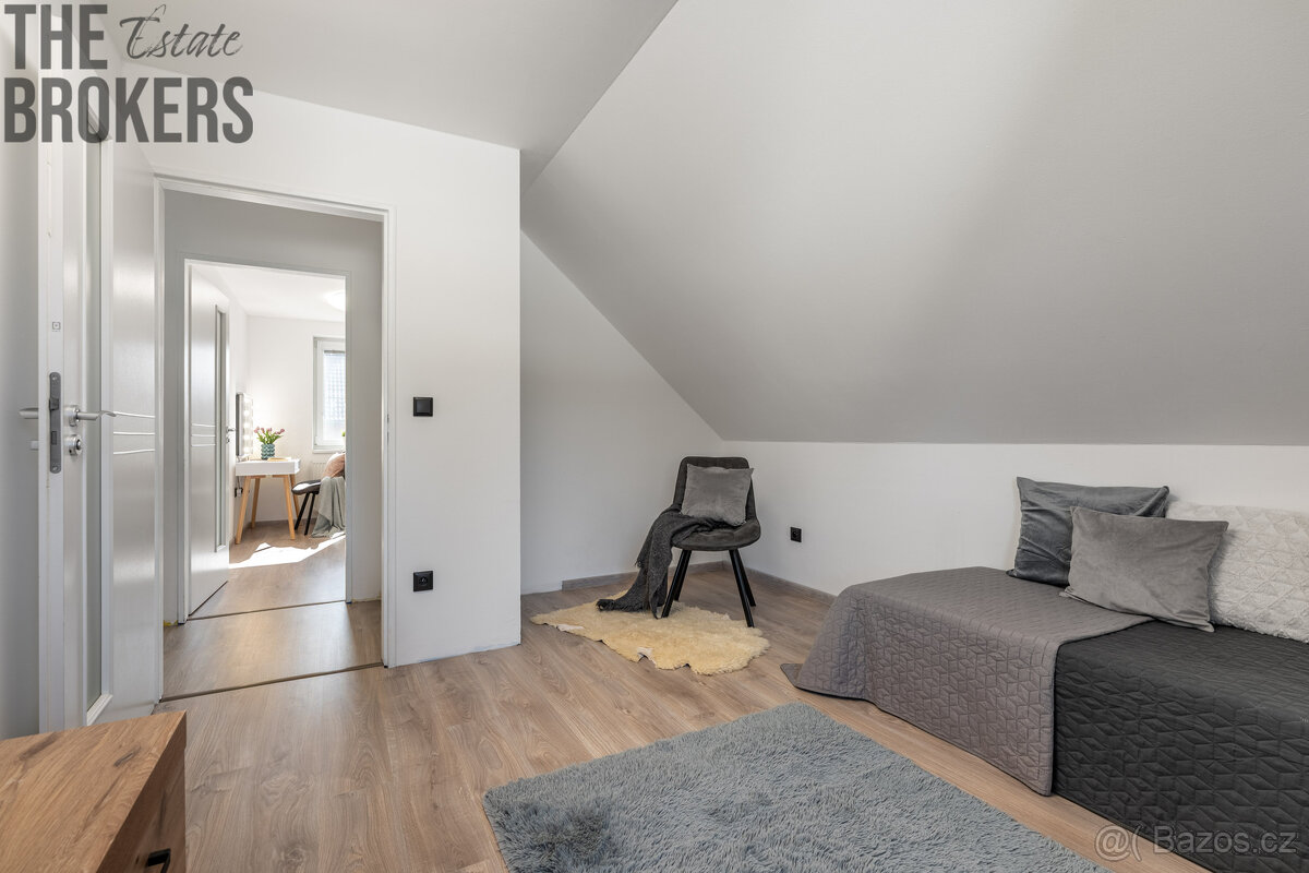 Prodej rodinného domu, užitná plocha 124 m², pozemek 1000 m, - 15