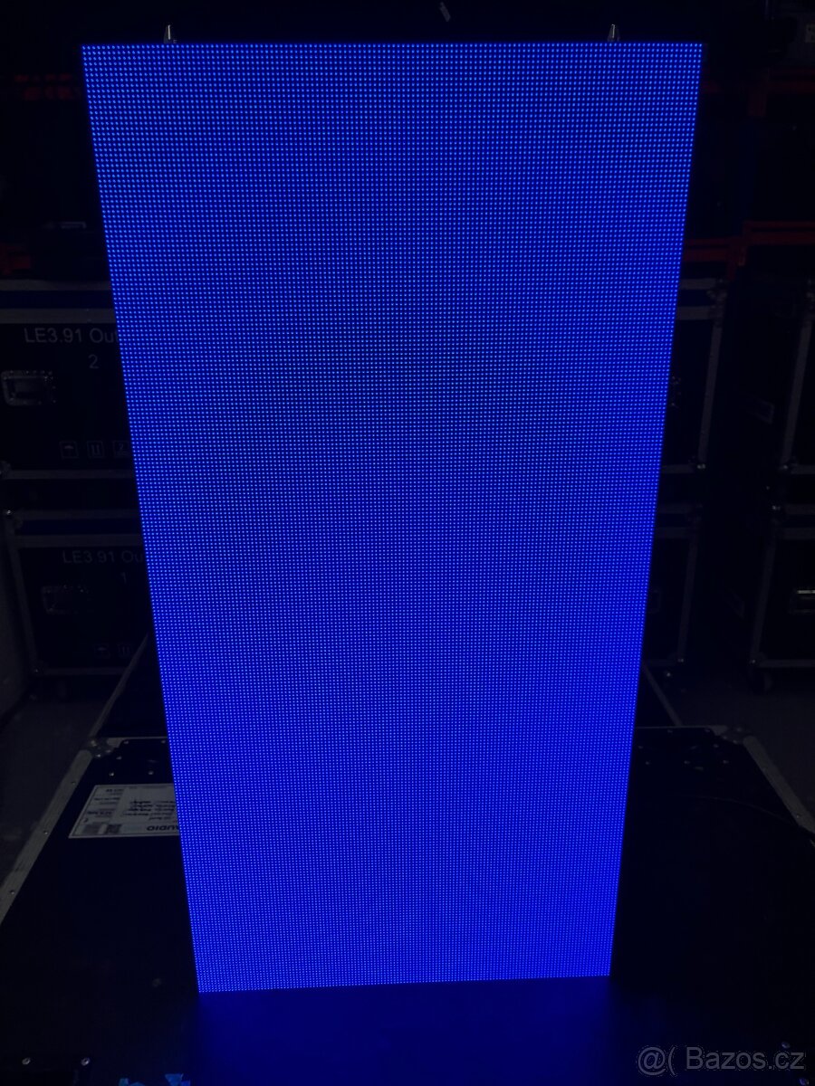 LED obrazovka GLOSHINE Legend outdoor P3.9 - 15