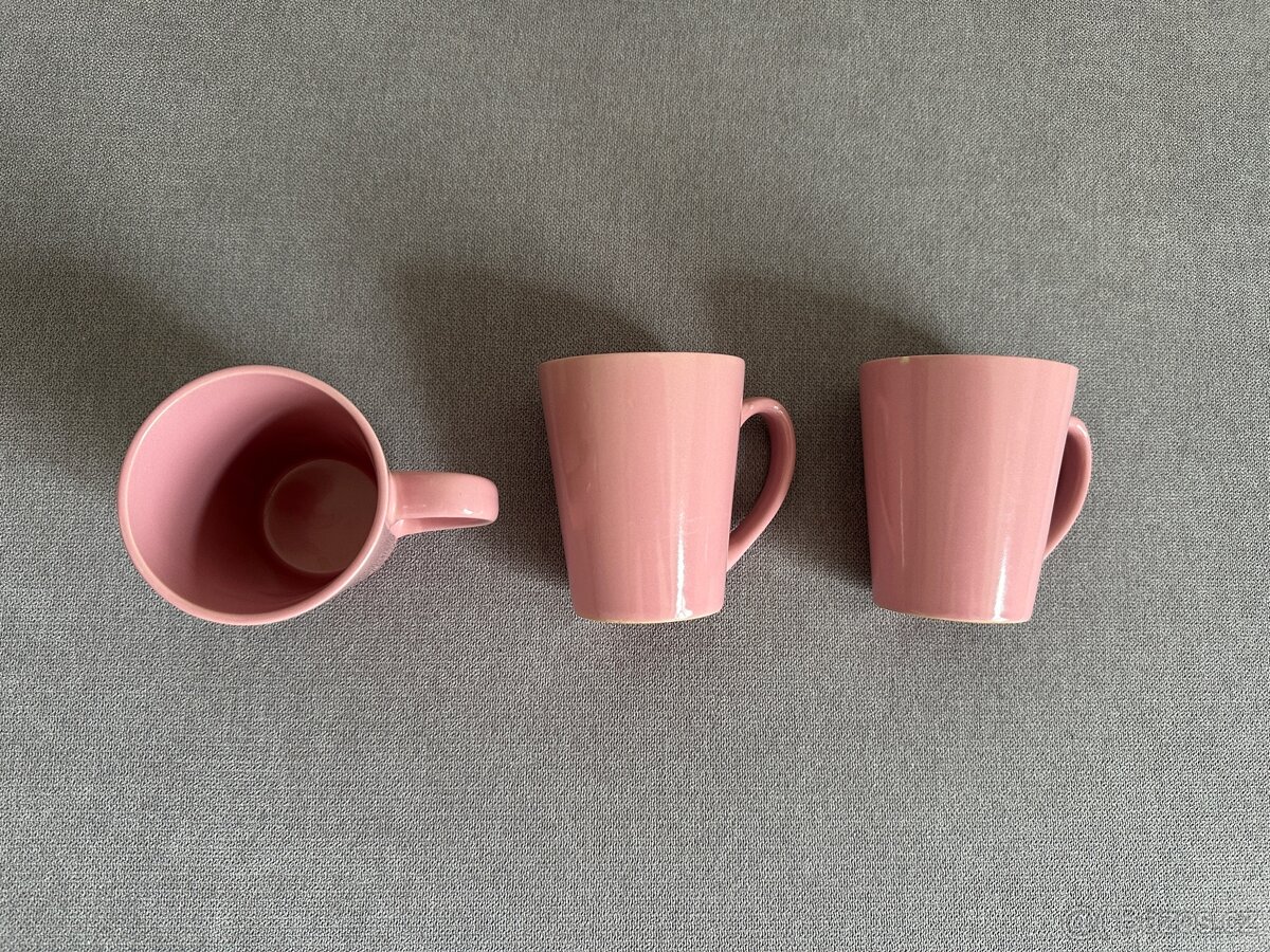 Různé nádobí - 15