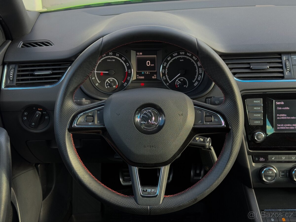 ŠKODA OCTAVIA III RS TOP 175TKM - 15