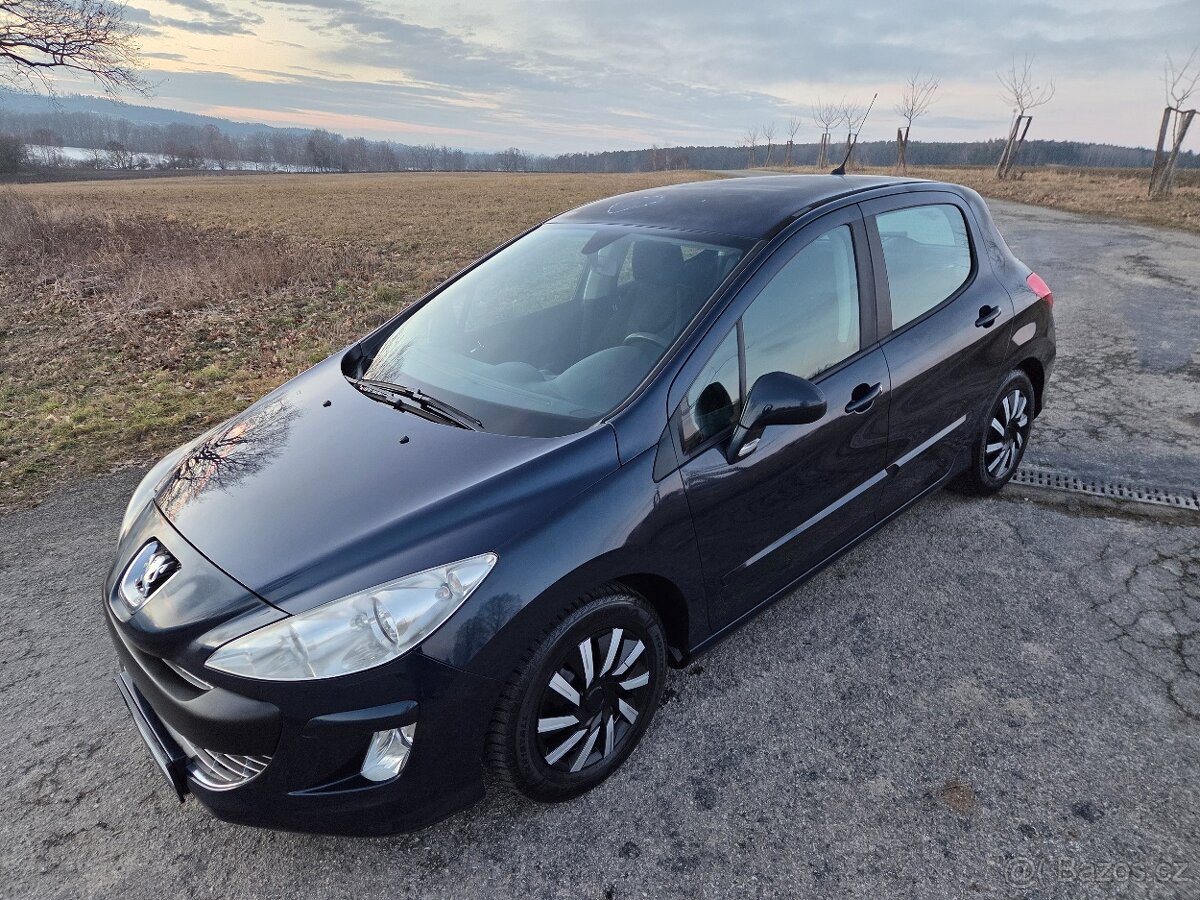 Peugeot 308 - BENZÍN 1.4 - 2010 - 151tis/KM - 15