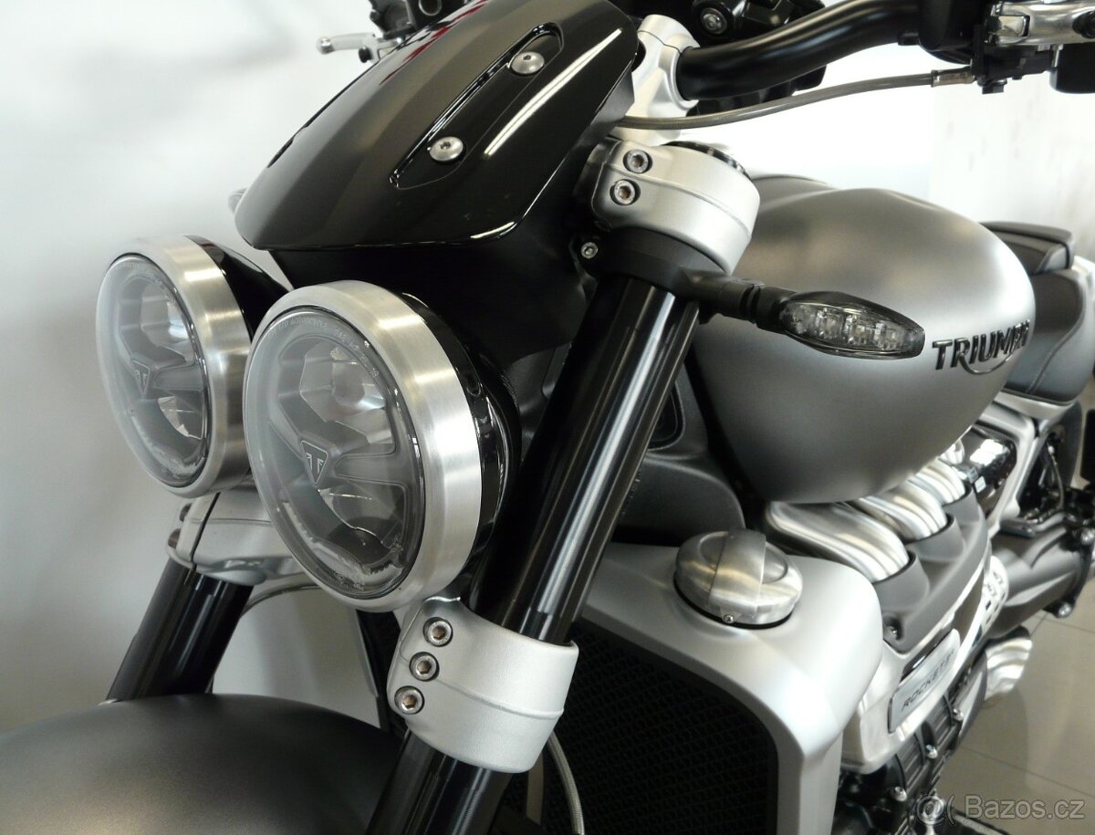Triumph Rocket 3 R 2022 - 15