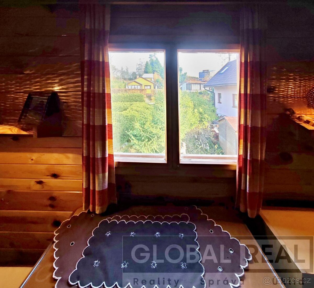 Prodej rekreační chaty po částečné rekonstrukci - u rybníka - 15