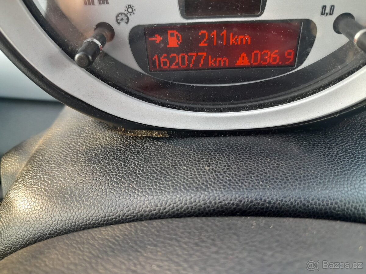 Mini Cooper Clubman 1.6i Panorama NOVÁ STK , KLIMA - 15